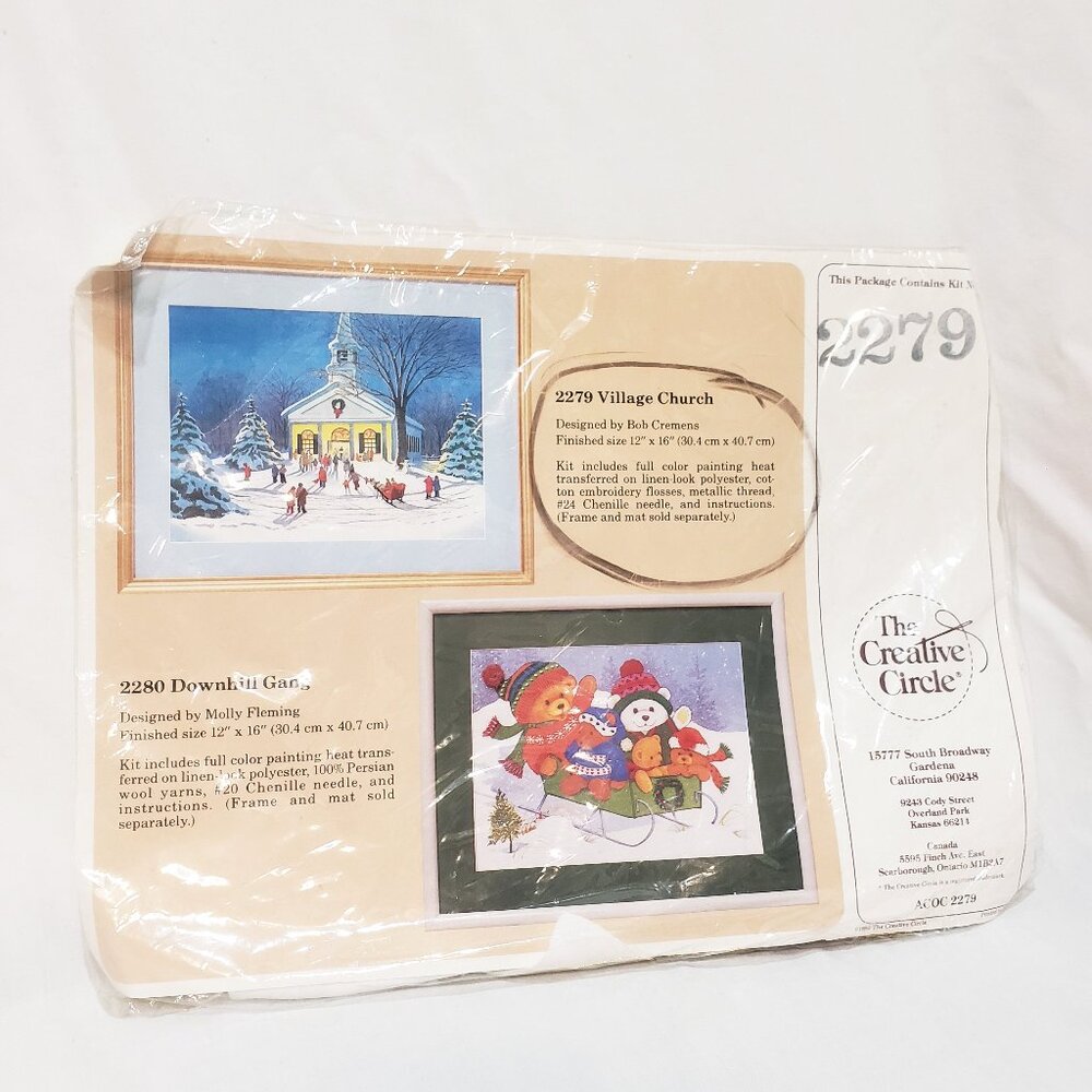Village Church Christmas Kit Needlepoint Stitchery 1986 Creative Circle #2279